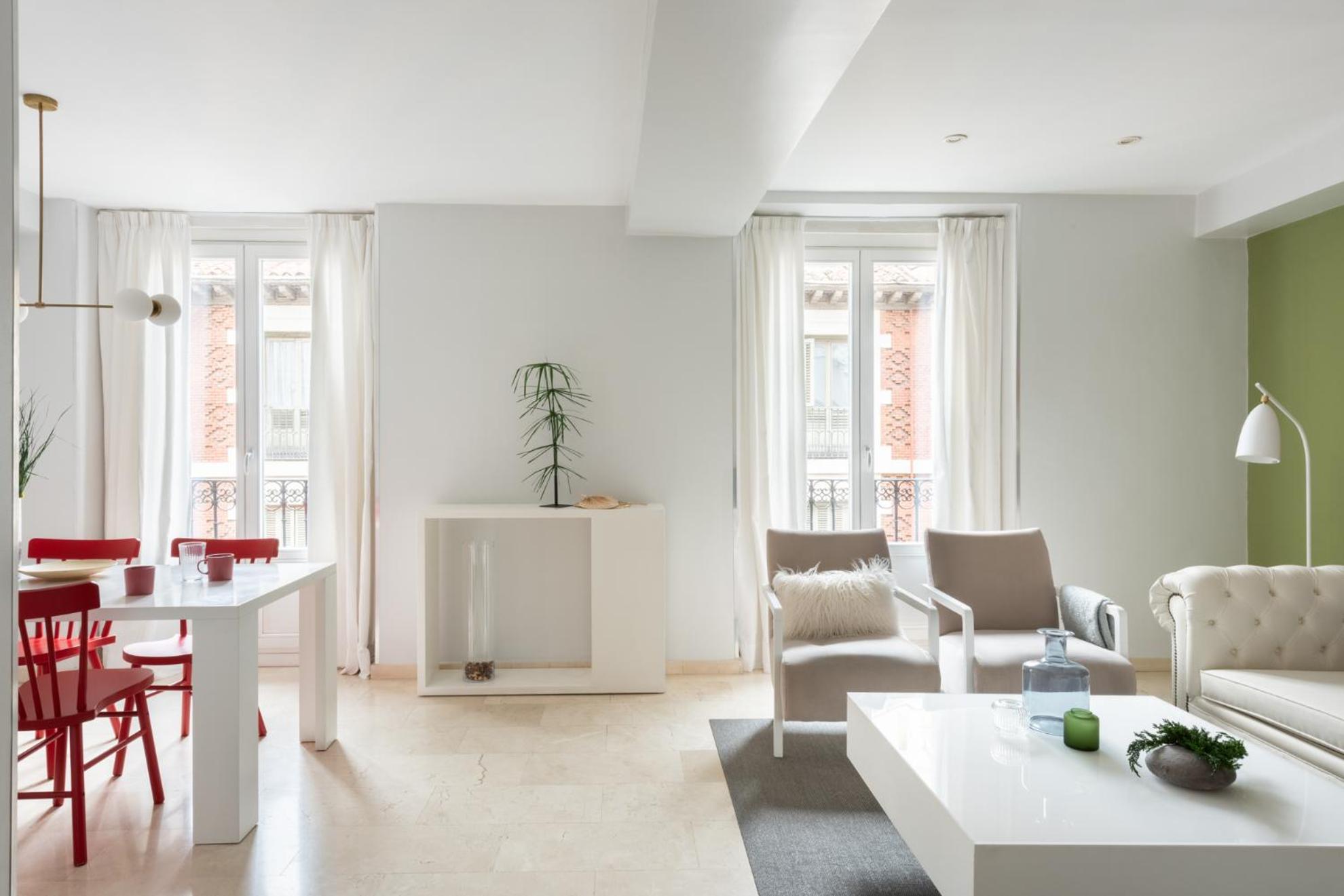 Carretas Apartments Мадрид Экстерьер фото